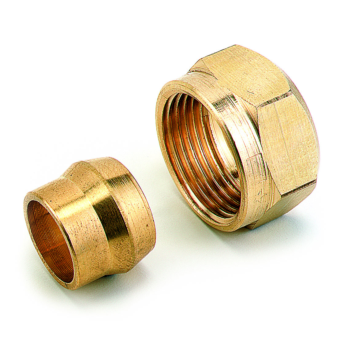 825 - Compression fitting M22 (brass finish) for metallic pipes